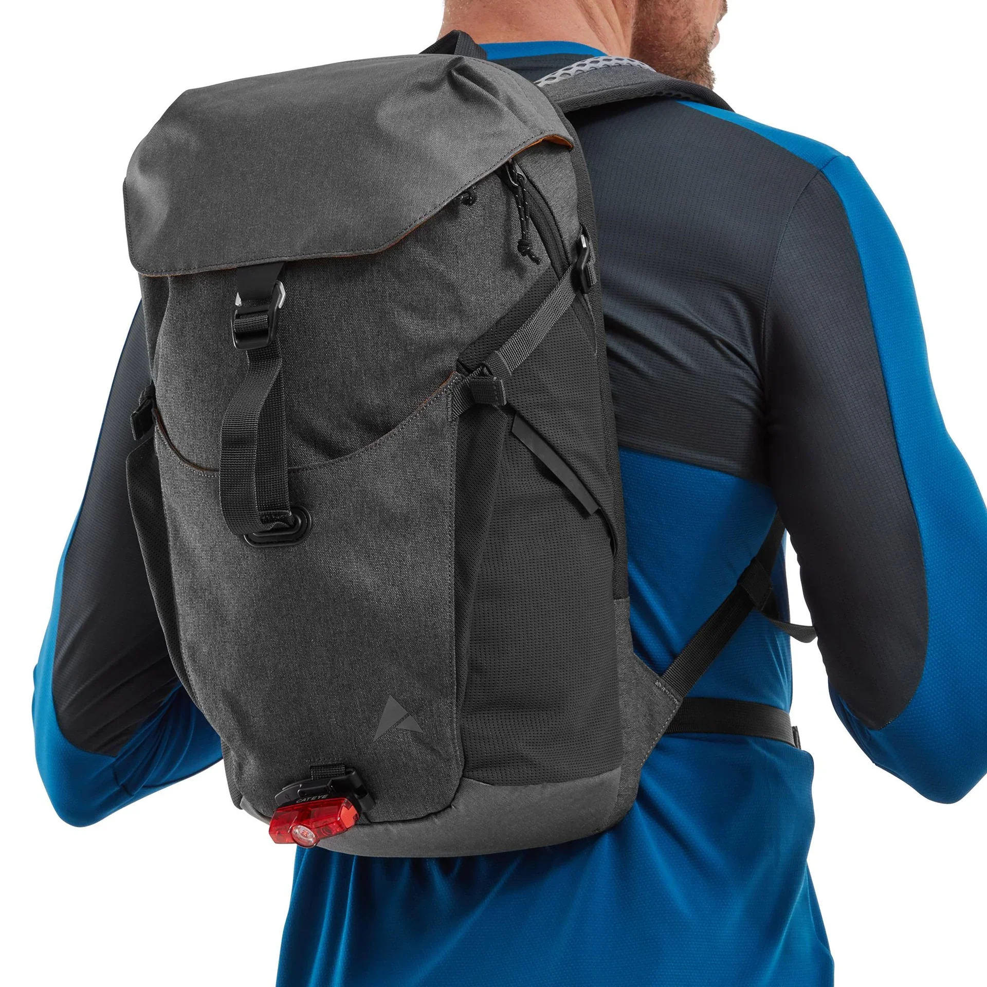 Chinook Cycling Backpack - Image 6
