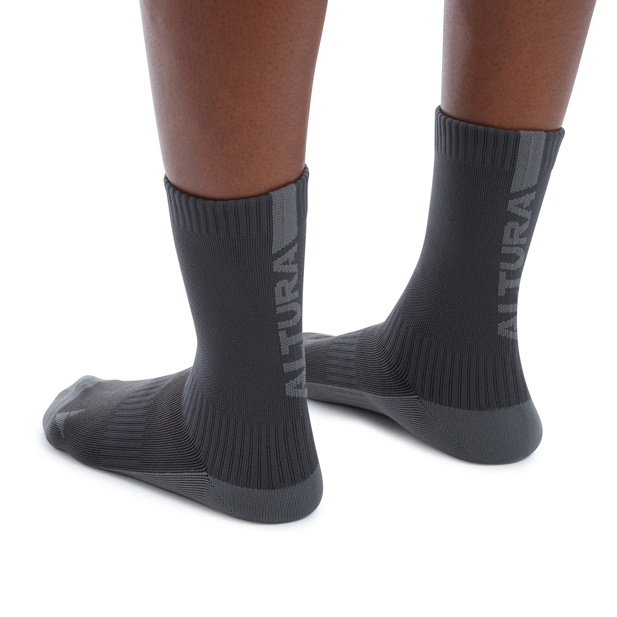 Endurance Unisex Waterproof Cycling Socks - Image 4
