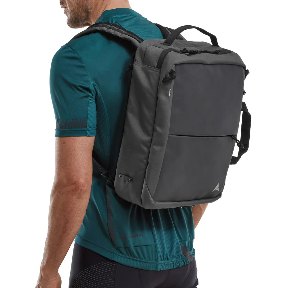 Grid Travel Bag - Image 8