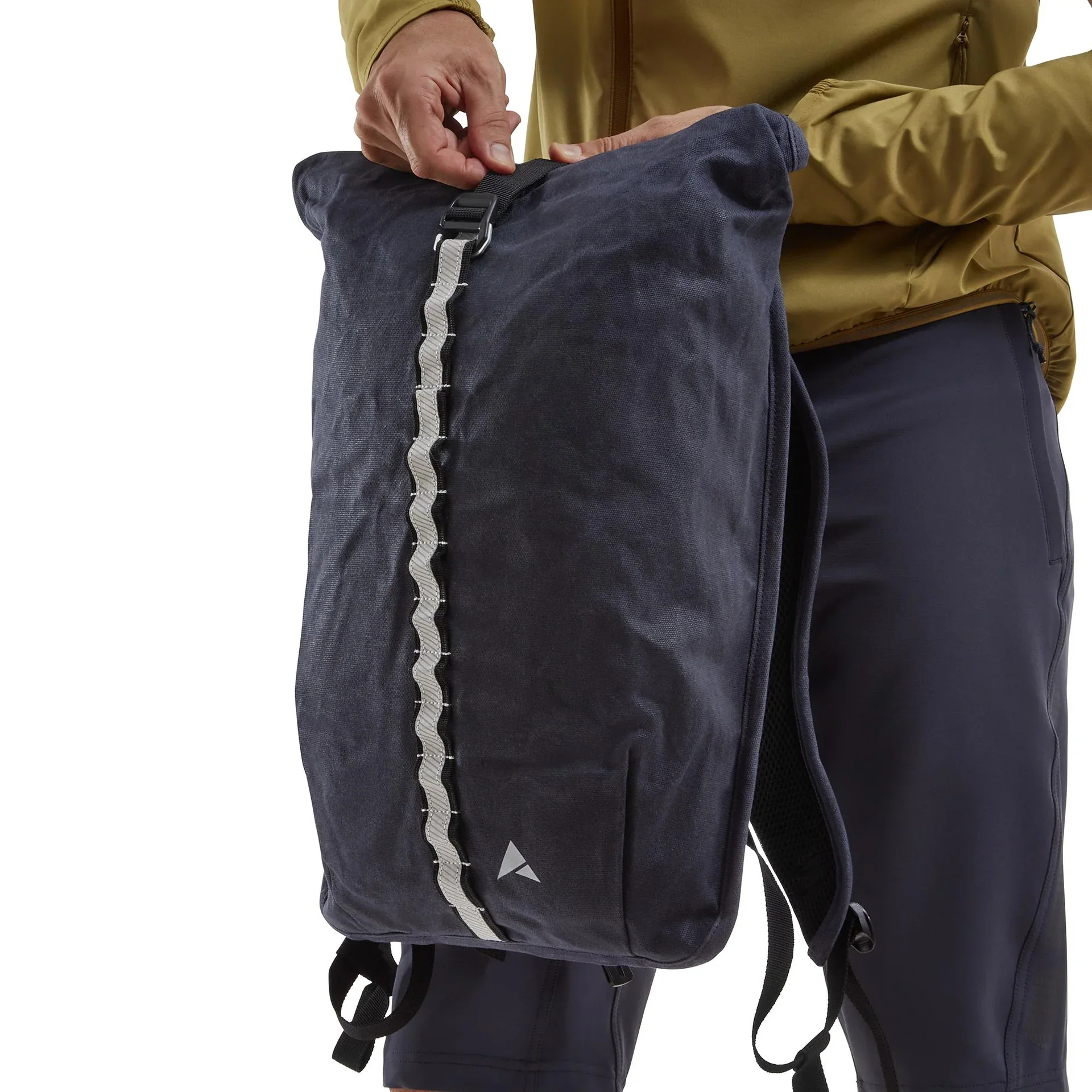 Heritage Cycling Backpack - Image 5