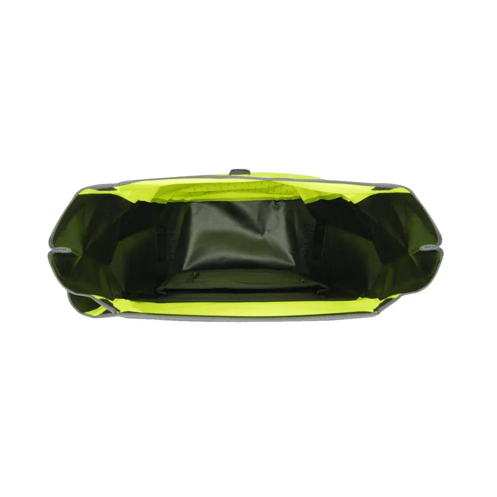 Thunderstorm City Waterproof Cycling Pannier - Image 4
