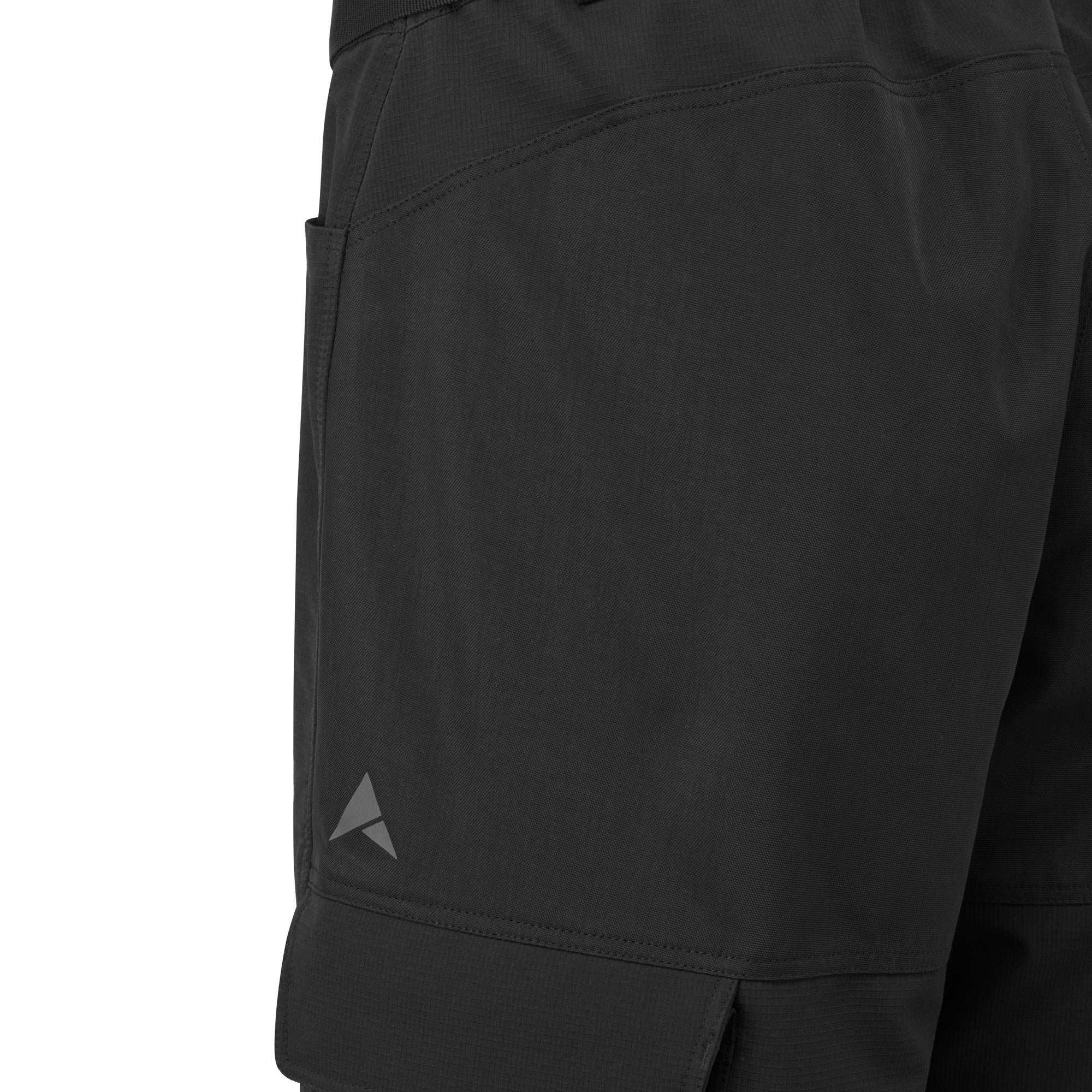 Esker Cargo Men's Baggy Shorts - Image 8